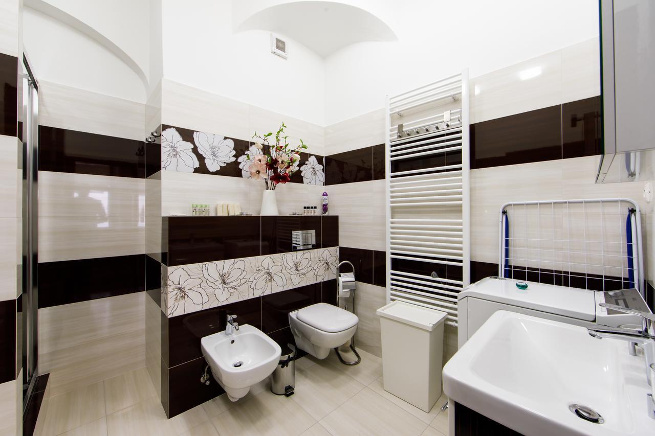 Aplend City Apartments Na Vrsku Bratislava Esterno foto